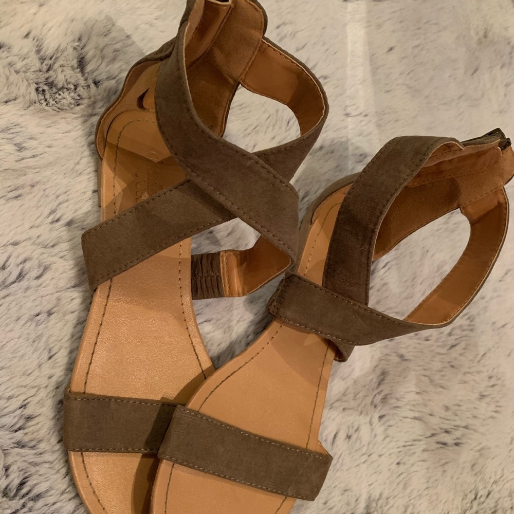 sandals